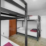 Chill Inn Chaweng Hostel And Cafe