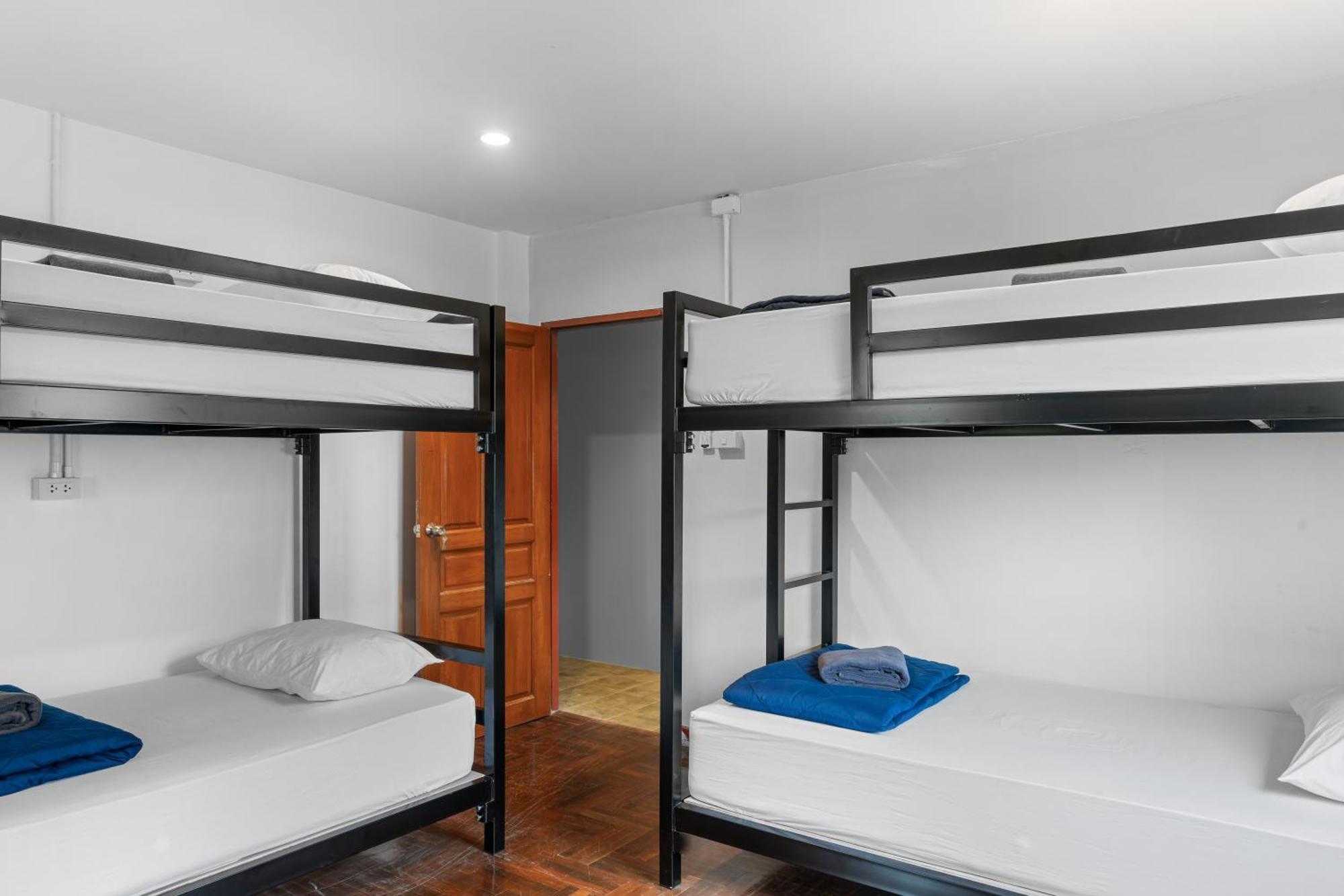 Chill Chaweng And Cafe Hostel Amphoe Koksamui